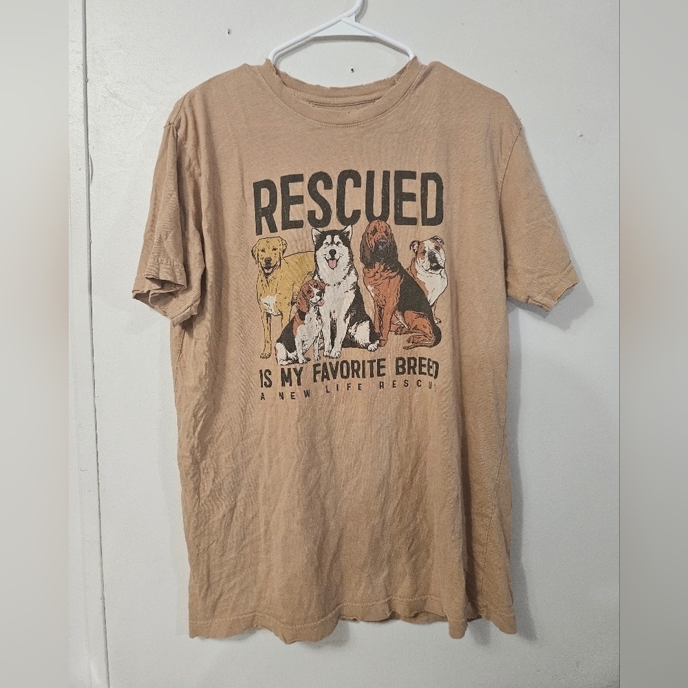 Rescued Dog Graphic Tattered Hem Short Sleeve Tee!